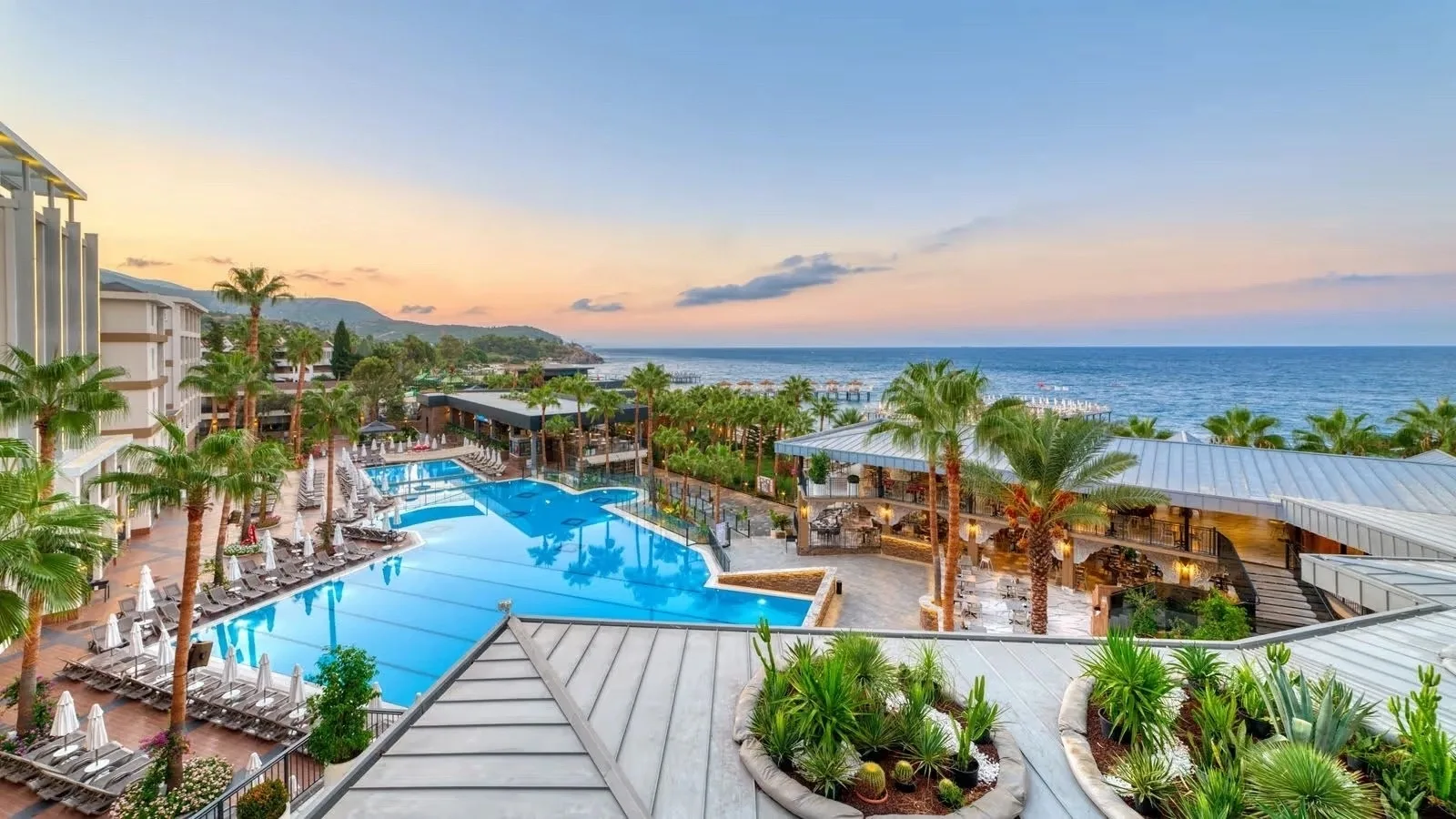🌊 ТУРЦИЯ 5★ ПО ЦЕНЕ СОСЕДНЕЙ ГОСТИНИЦЫ! ULTRA ALL INCLUSIVE — ПРОСТО ПРИЕЗЖАЙТЕ И ОТДЫХАЙТЕ!

Друзь