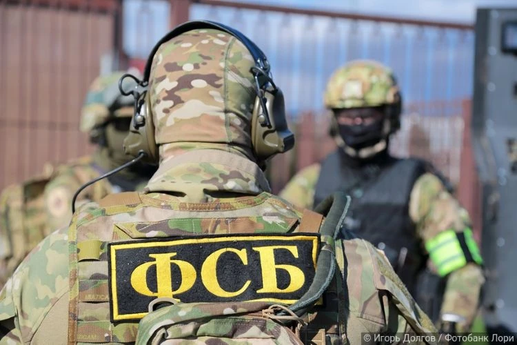 Добро пожаловать в ФСБ: экспедиторы сами придумали форму заявки, пока Минтранс «спал»

Экспедиторы н