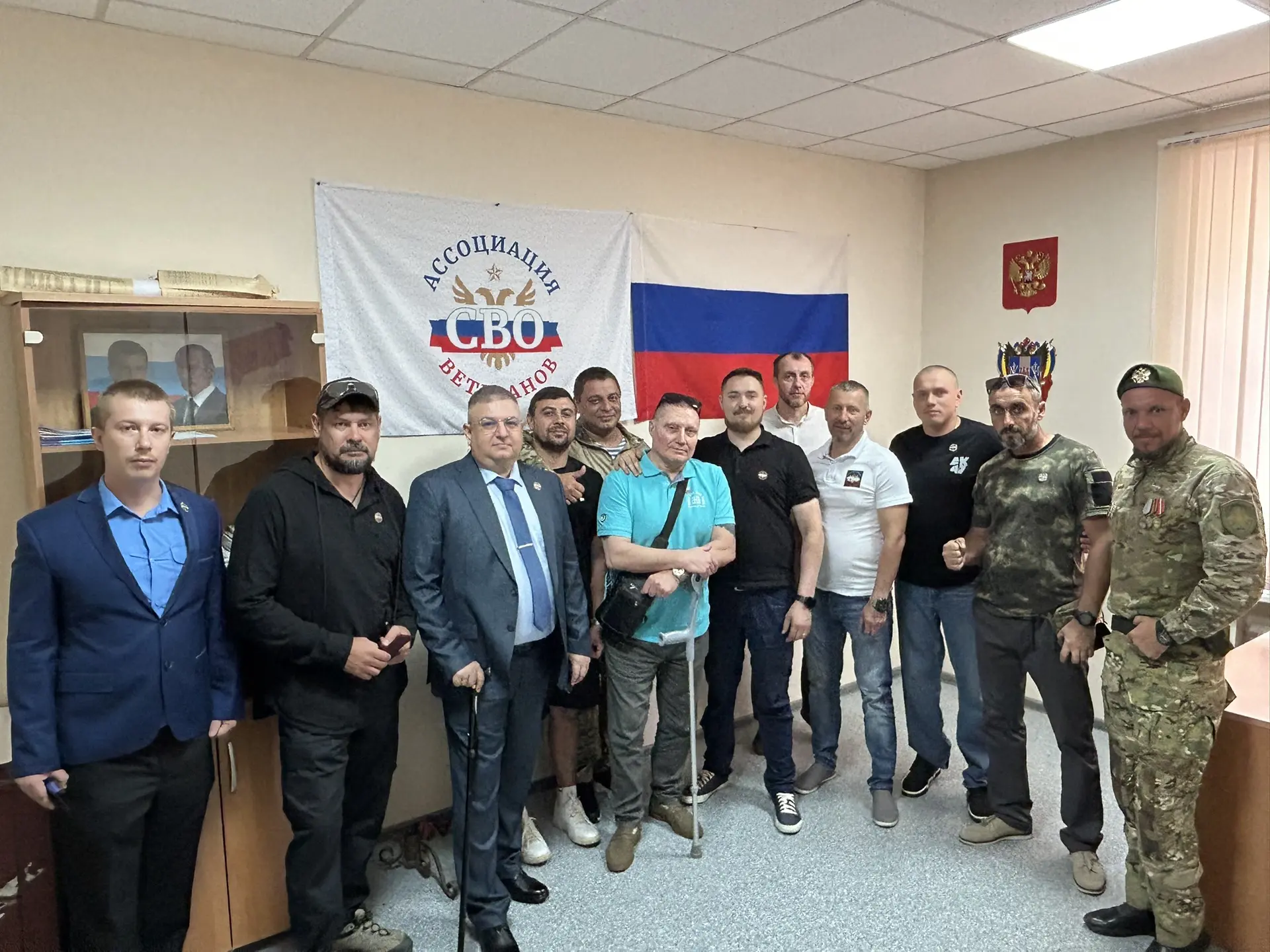В Ассоциации ветеранов СВО Ростовской области состоялось вручение удостоверений новым ч...