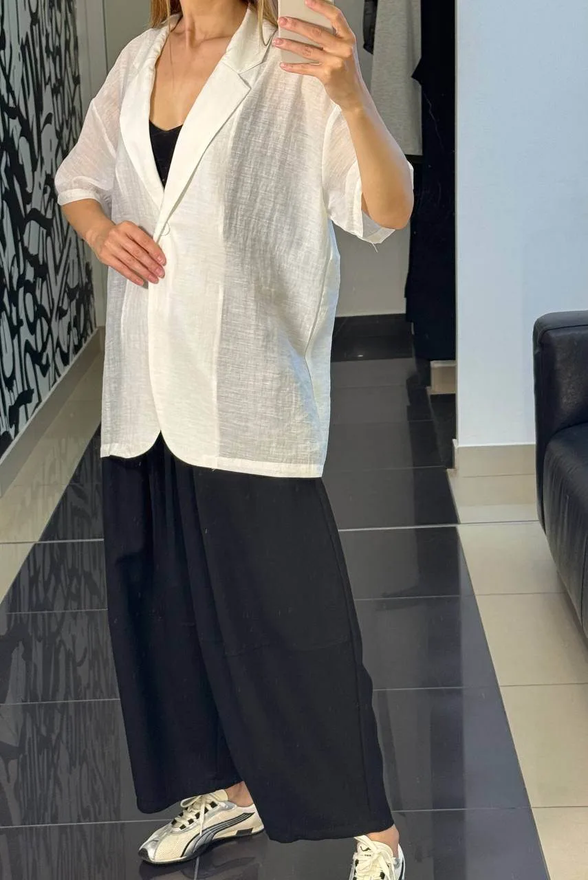 Жакет 6290 one size, брюки 6990 one size.

Заказать/задать вопрос: 
MAX 

✔️Доставка по всей России,