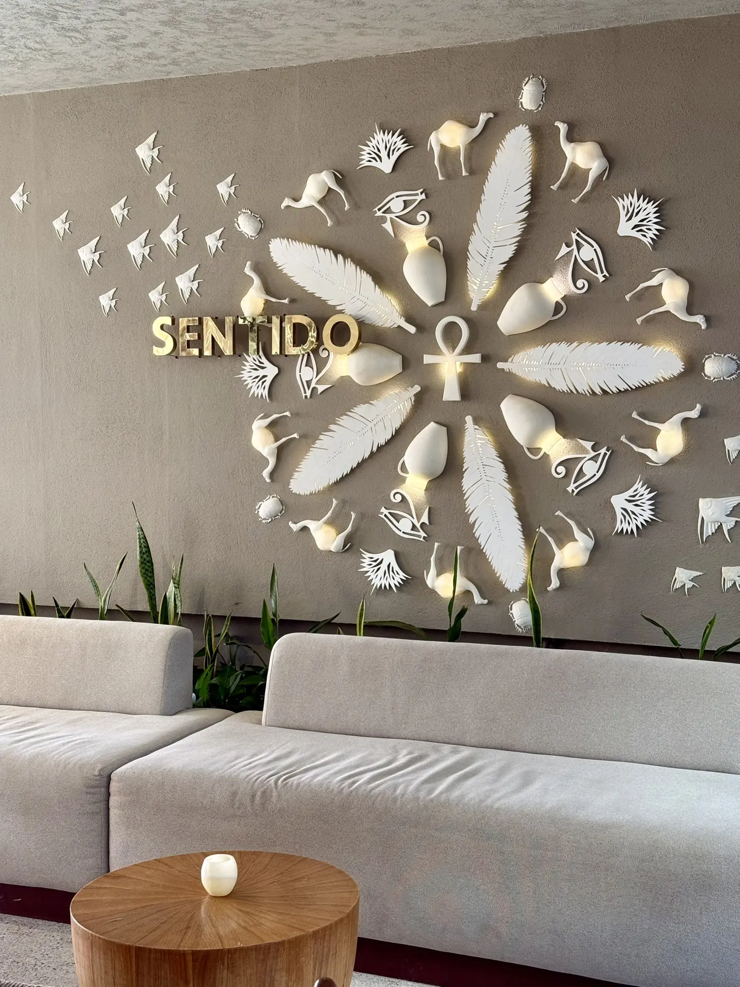 Делюсь местом, где мы сейчас отдыхаем — это Sentido Naga Bay 5* в Хургаде. Отель покорил с первого ж