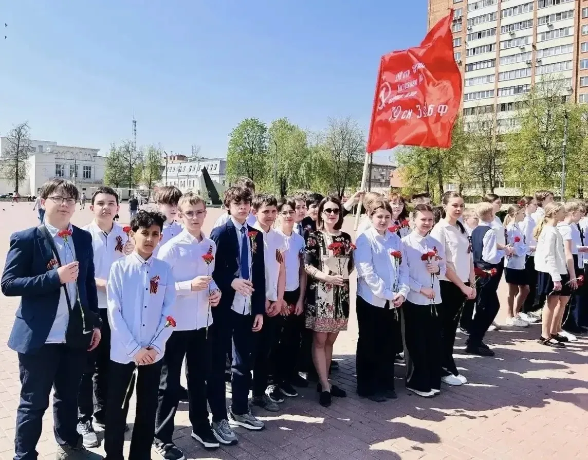 Учащиеся 6 классов Лицея №5 (Корпус 2) в рамках масштабного марафона "Наследники Победы" приняли уча