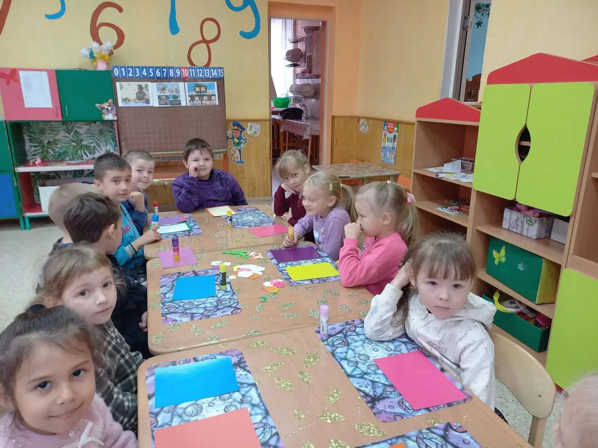Дорогие и уважаемые наши бабушки и дедушки!