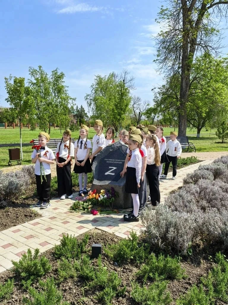 День ПОБЕДЫ! Великий праздник!!!  Накануне 9 мая,  81-й годовщины Великой Победы, "Орлята России" 2-
