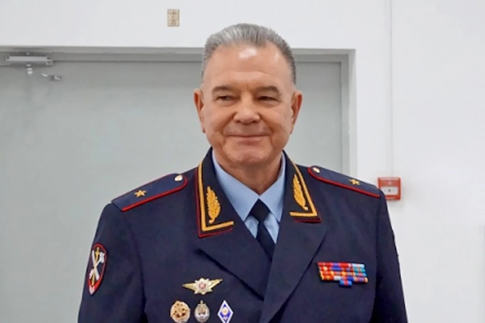 🚔 ГЕНЕРАЛ-МАЙОРА ПОДМОСКОВНОГО МВД ЗАДЕРЖАЛИ ЗА ХИЩЕНИЕ ВЕДОМСТВЕННОГО БЕНЗИНА.