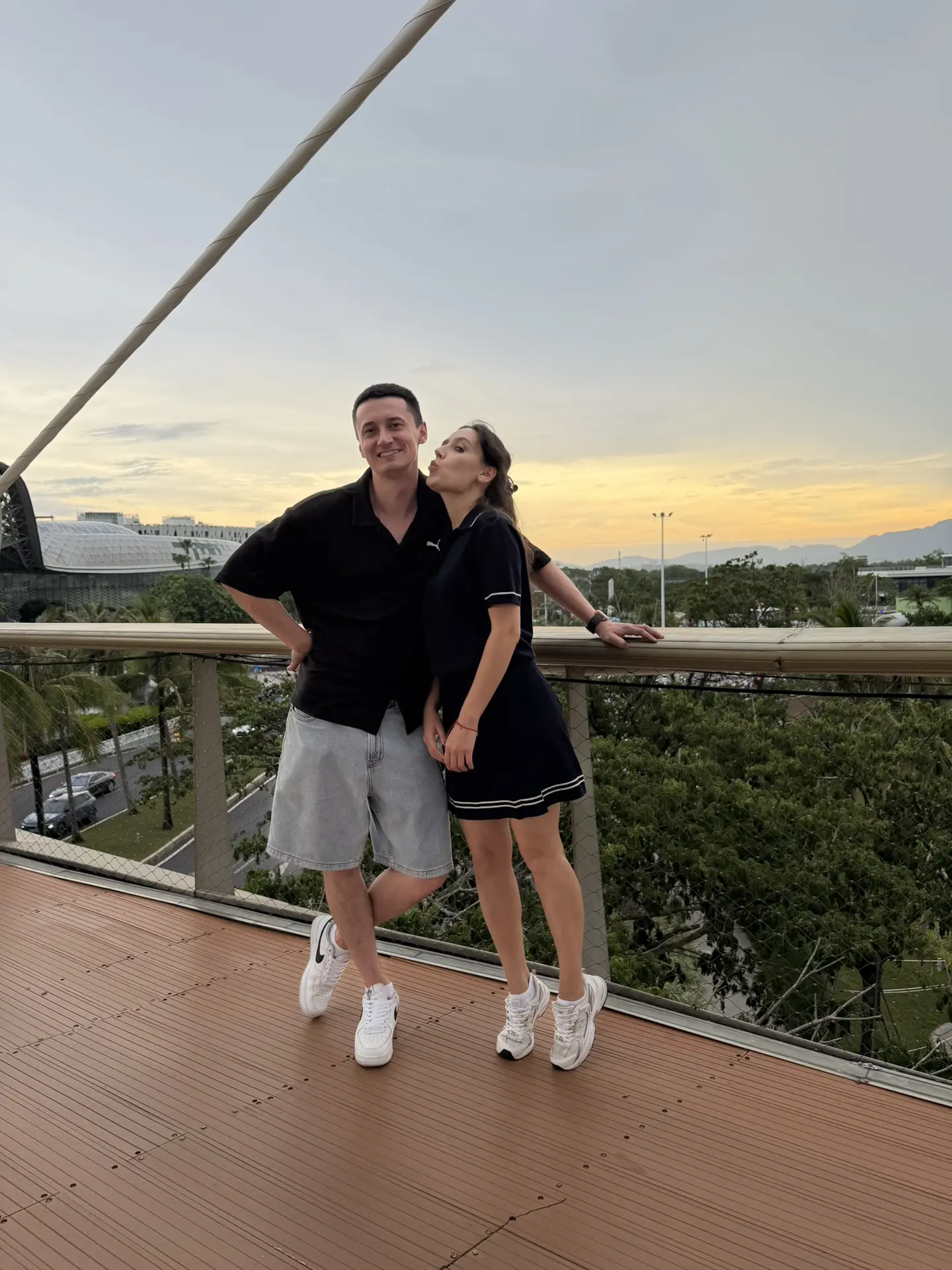 Последний денек в Китае 💔

Прикрепляю фотокарточки этого дня