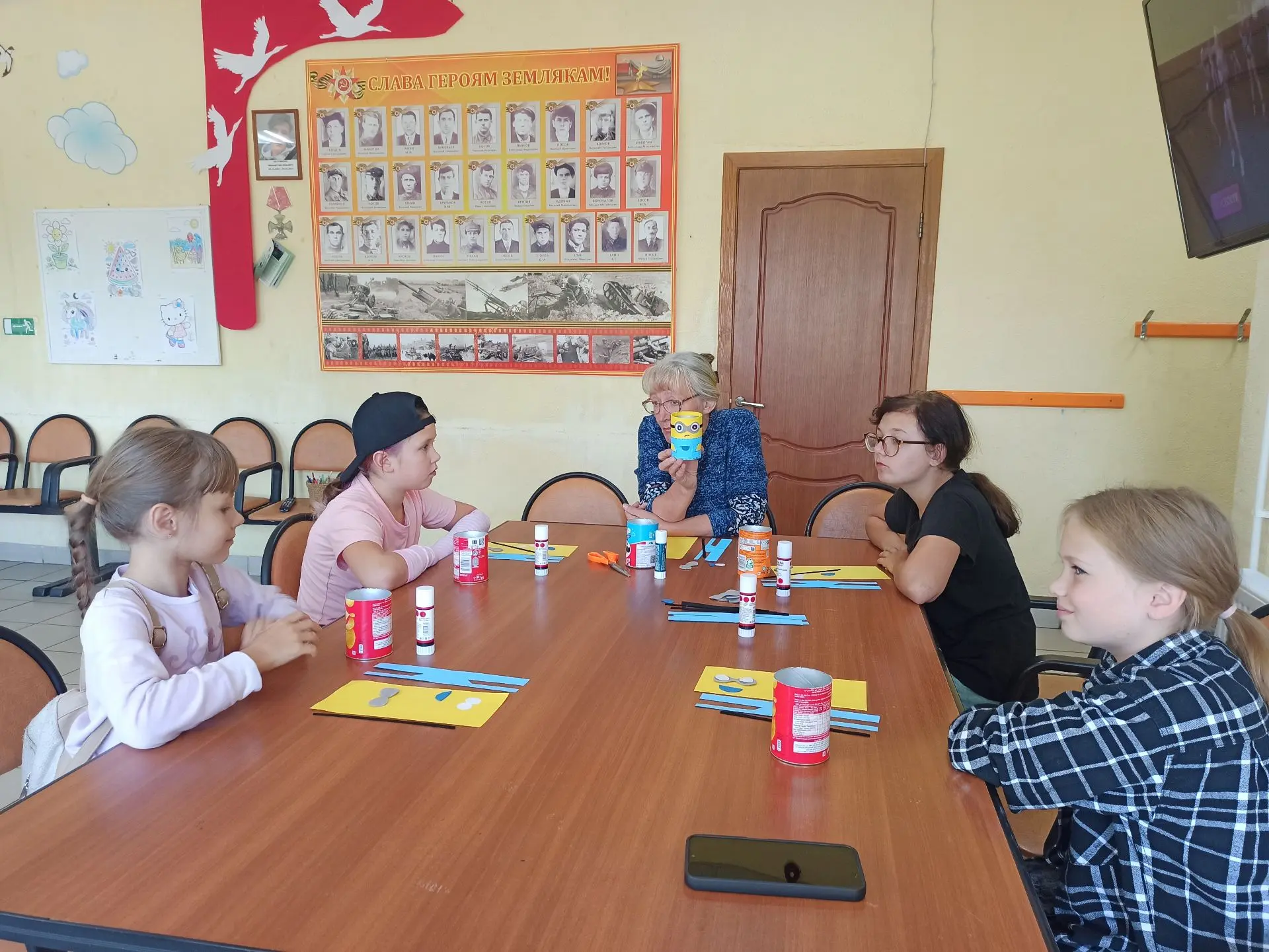 📌Миньон на страже порядка!💛🖍