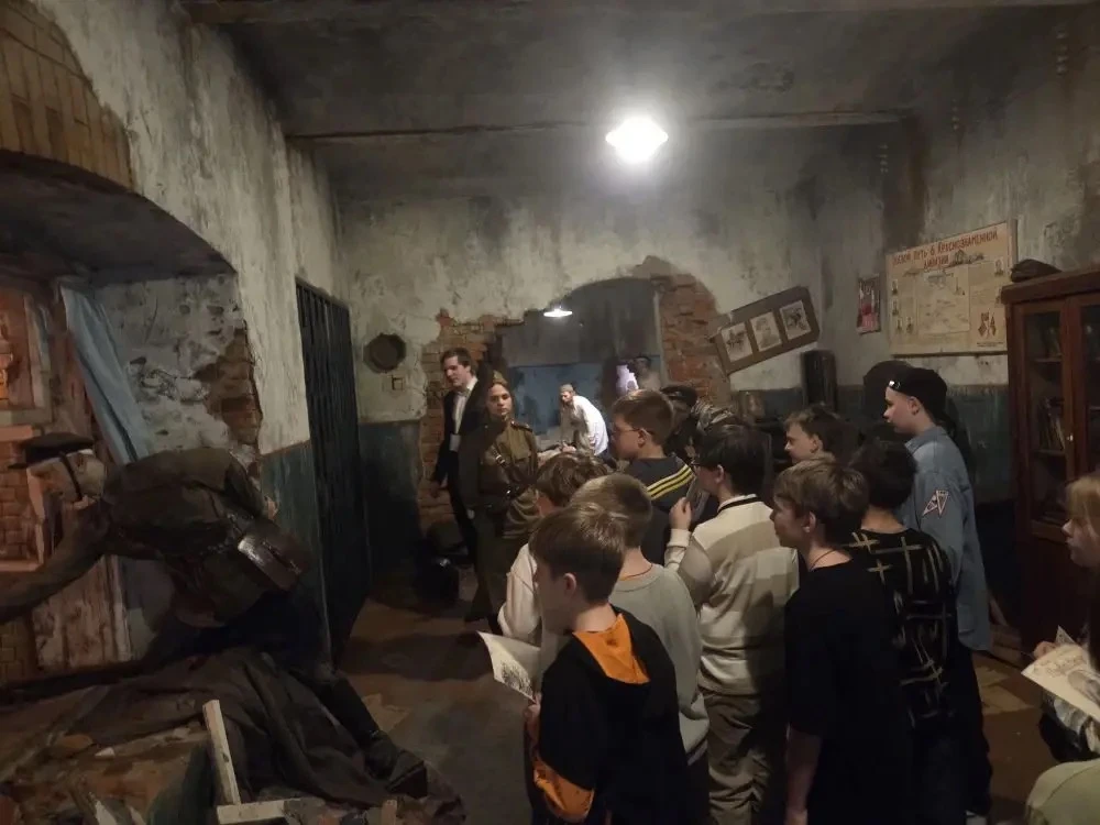 🏛 Ученики 5 «З» и 5 «Д» классов приняли участие в познавательном квесте в Музее Победы — и это стало