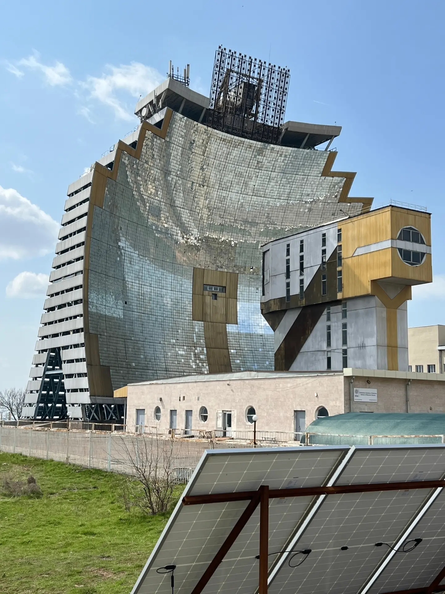 🇺🇿Путешествие лицеистов 5 Б и 7 А в Узбекистан запомнится ребятам поездкой к уникальному месту – Инс