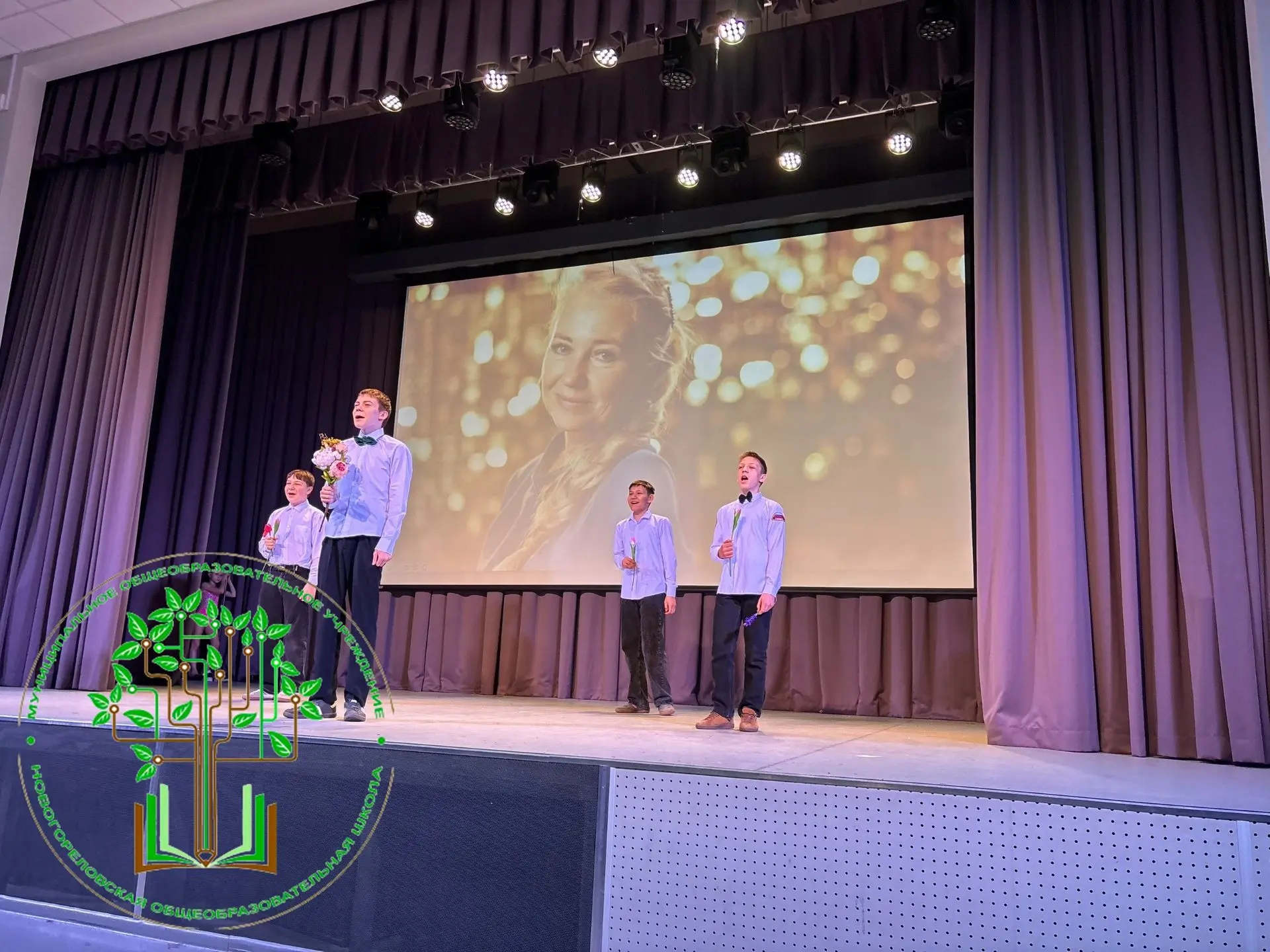 Вот так ярко и талантливо мы встретили весну! 🥳🌷6 марта в Новогореловской школе царила настоящая пра
