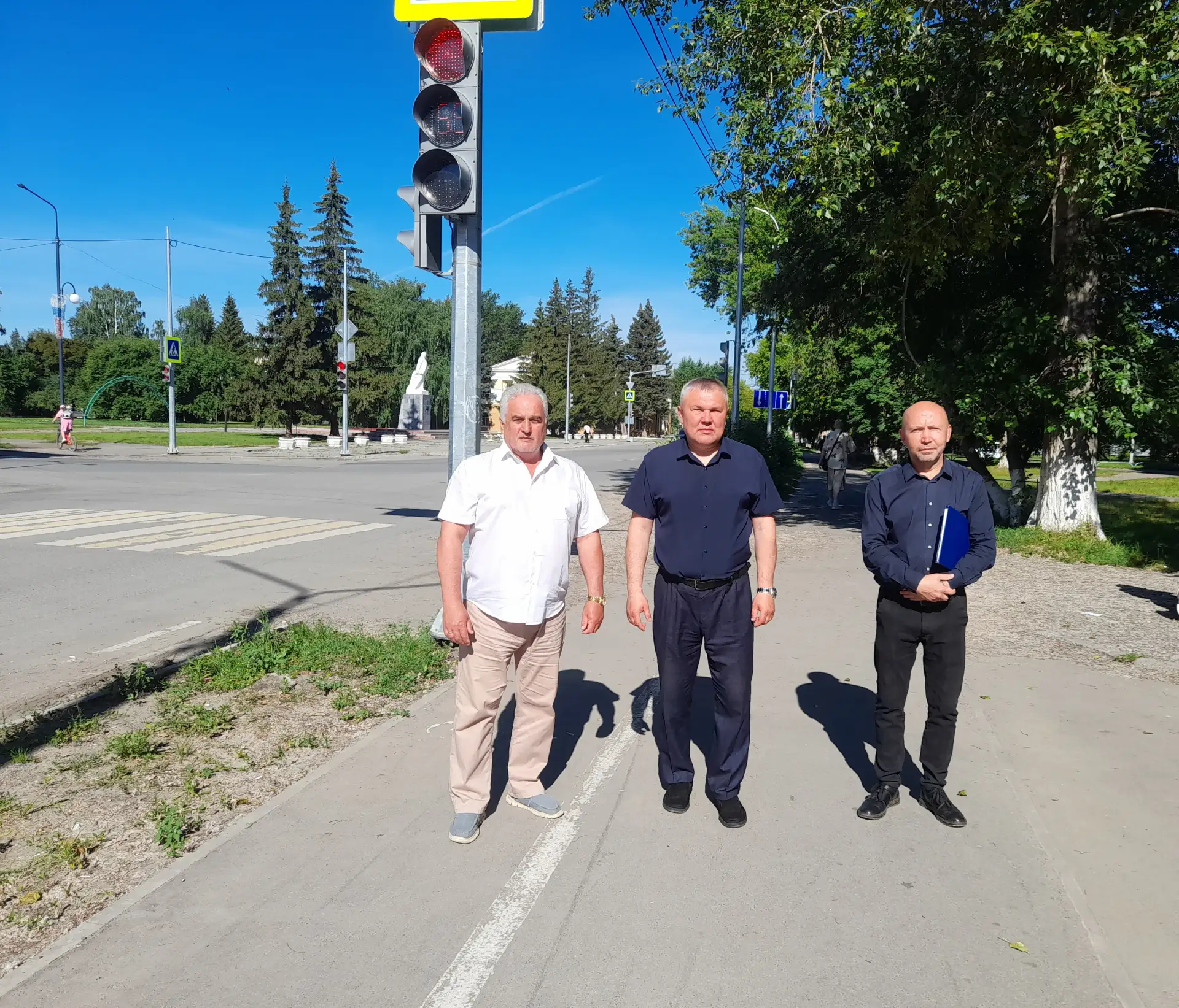В муниципальном округе Сухой Лог продолжается проведение осмотров ранее отремонтированных дорог и тр