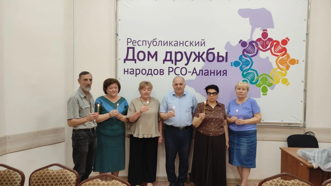 🕯️В Республиканском Доме дружбы народов прошла акция «Свеча памяти», в память о погибш...