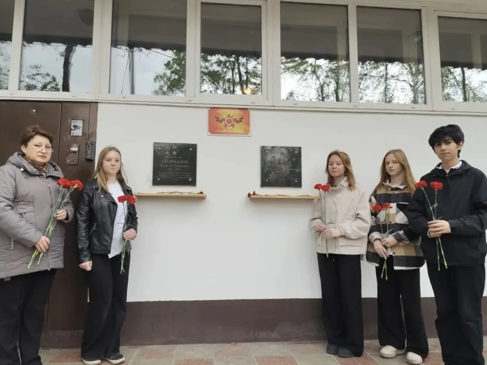 🇷🇺 «Вечная память: подвиг, запечатлённый в сердцах»  8 мая, в преддверии Дня Великой Победы, отряды 