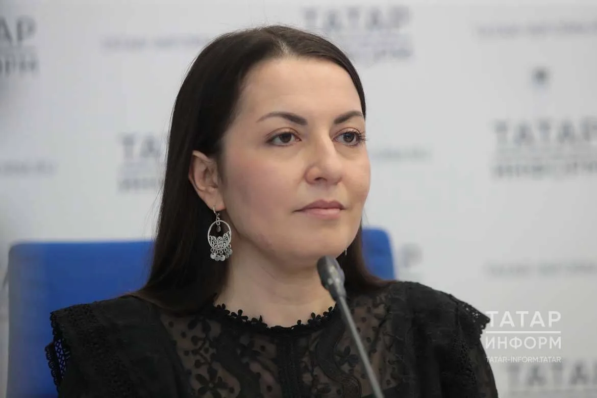 Дүрт ел тәнәфестән соң, «Татар кызы» Республика бәйгесе кабат оештырылды. Конкурсның финалы быел Әлм