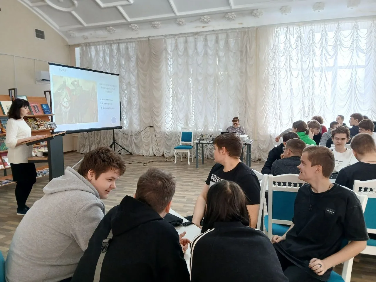 🇷🇺 Патриотическое мероприятие по Пушкинской карте "Защитники"   27 марта День войск национальной гва
