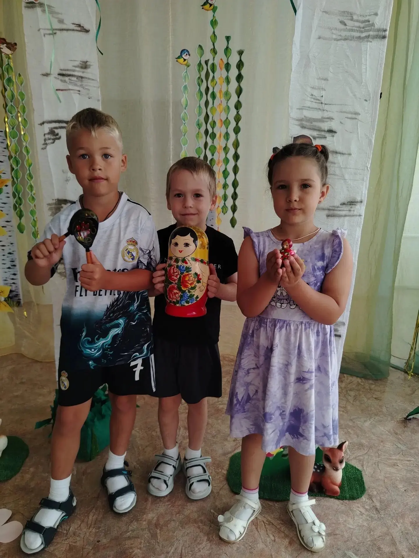 В нашем детском саду проходит увлекательная Тематическая неделя «Народные промыслы», которая позволи