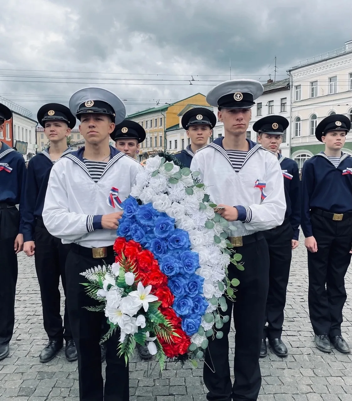 ПОЗДРАВЛЕНИЕ ДИРЕКТОРА ФИЛИАЛА С ДНЁМ ЗАЩИТНИКА ОТЕЧЕСТВА   23 февраля — поистине всенародный праздн