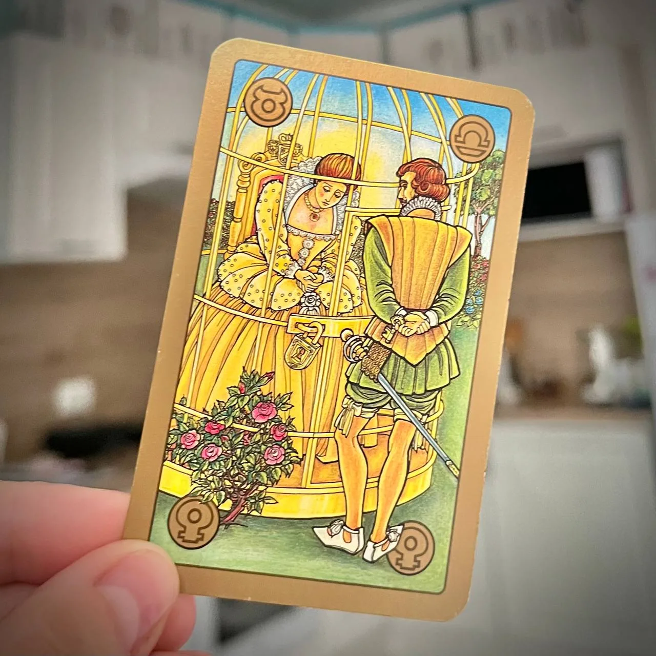 КАРТА ДНЯ — ЗОЛОТАЯ КЛЕТКА ⚔️ из Симболон