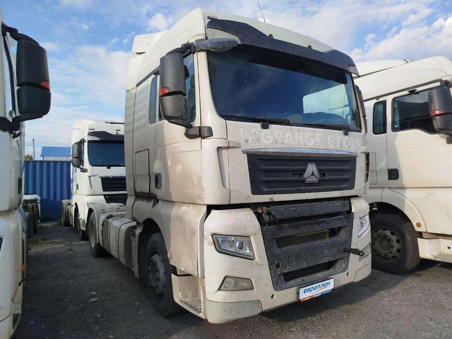 🚛 Sitrak C7H 4x2 ZZ4186V361HE