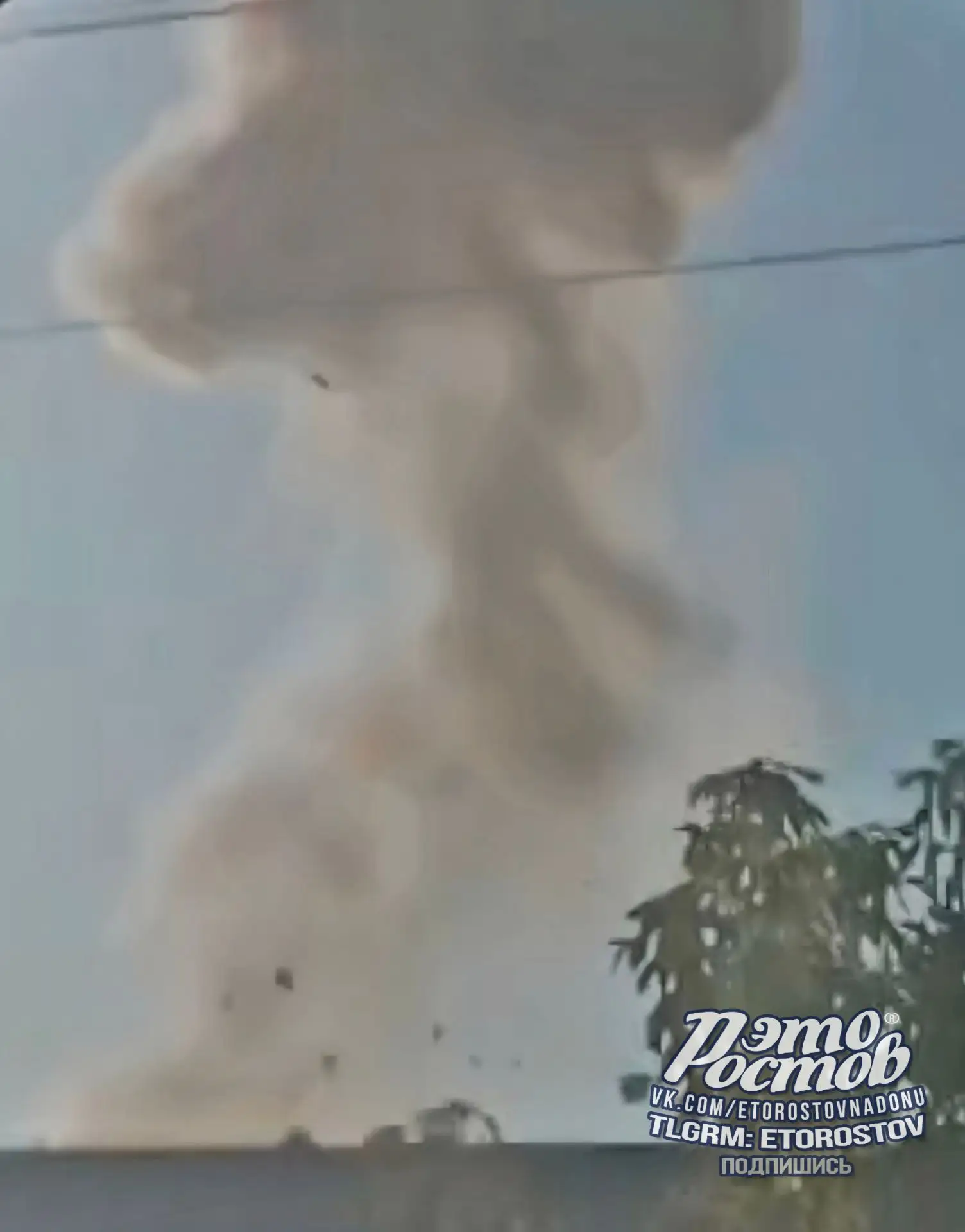 💥ВСУ атаковали крупный склад Ozon в Оренбурге.