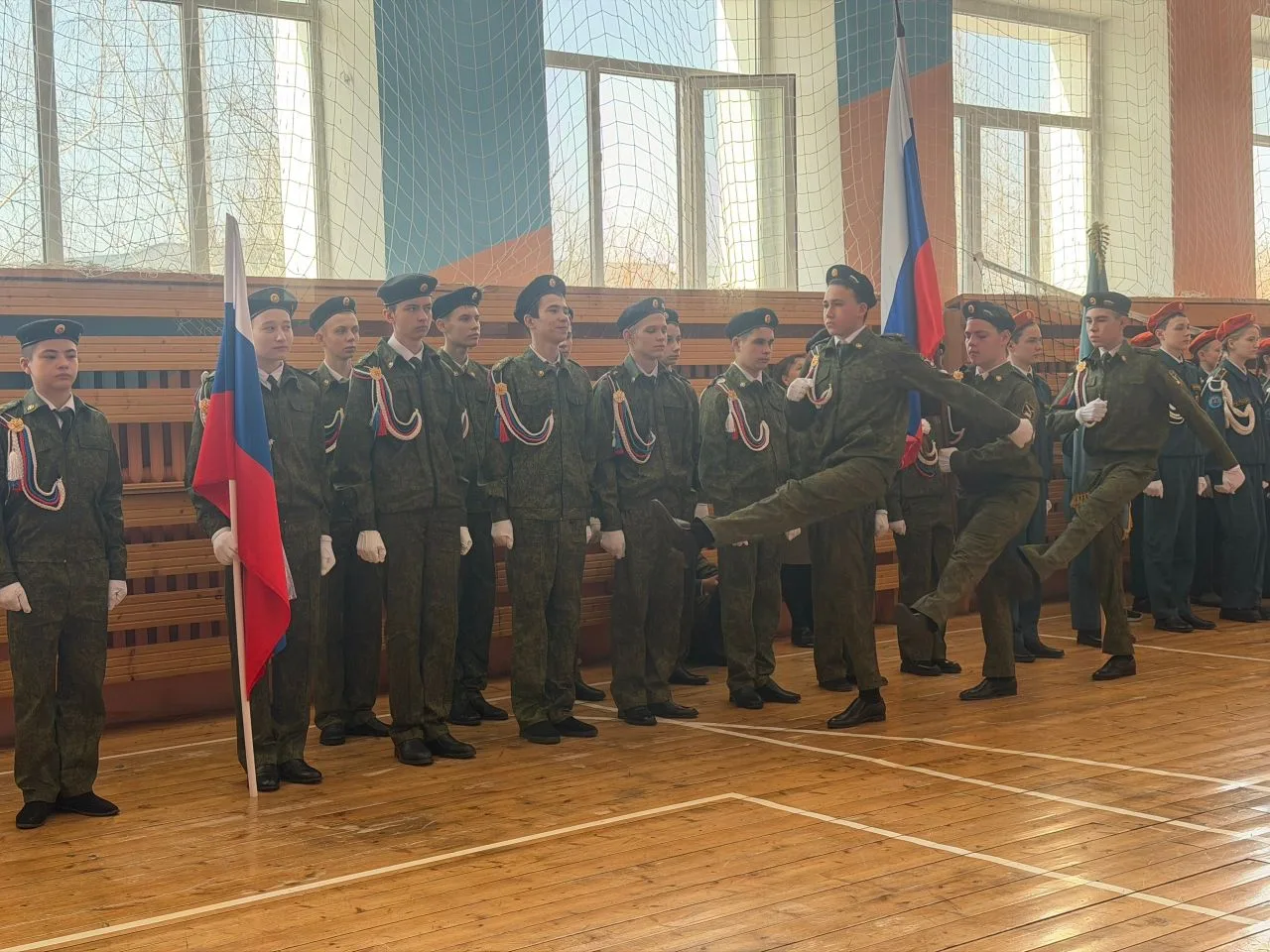 🇷🇺Святыня Победы в надежных руках: торжественная церемония в СОШ №3  Сегодня в жизни нашей школы про