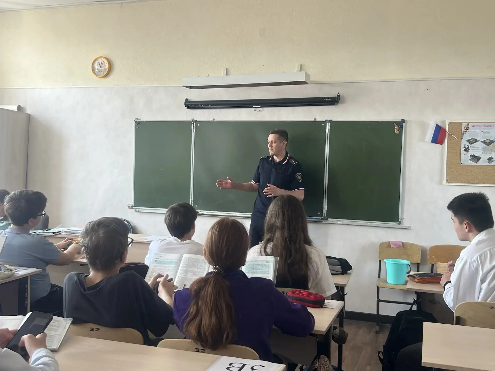 Продолжается цикл профилактических бесед по  безопасности использования средств индивид...