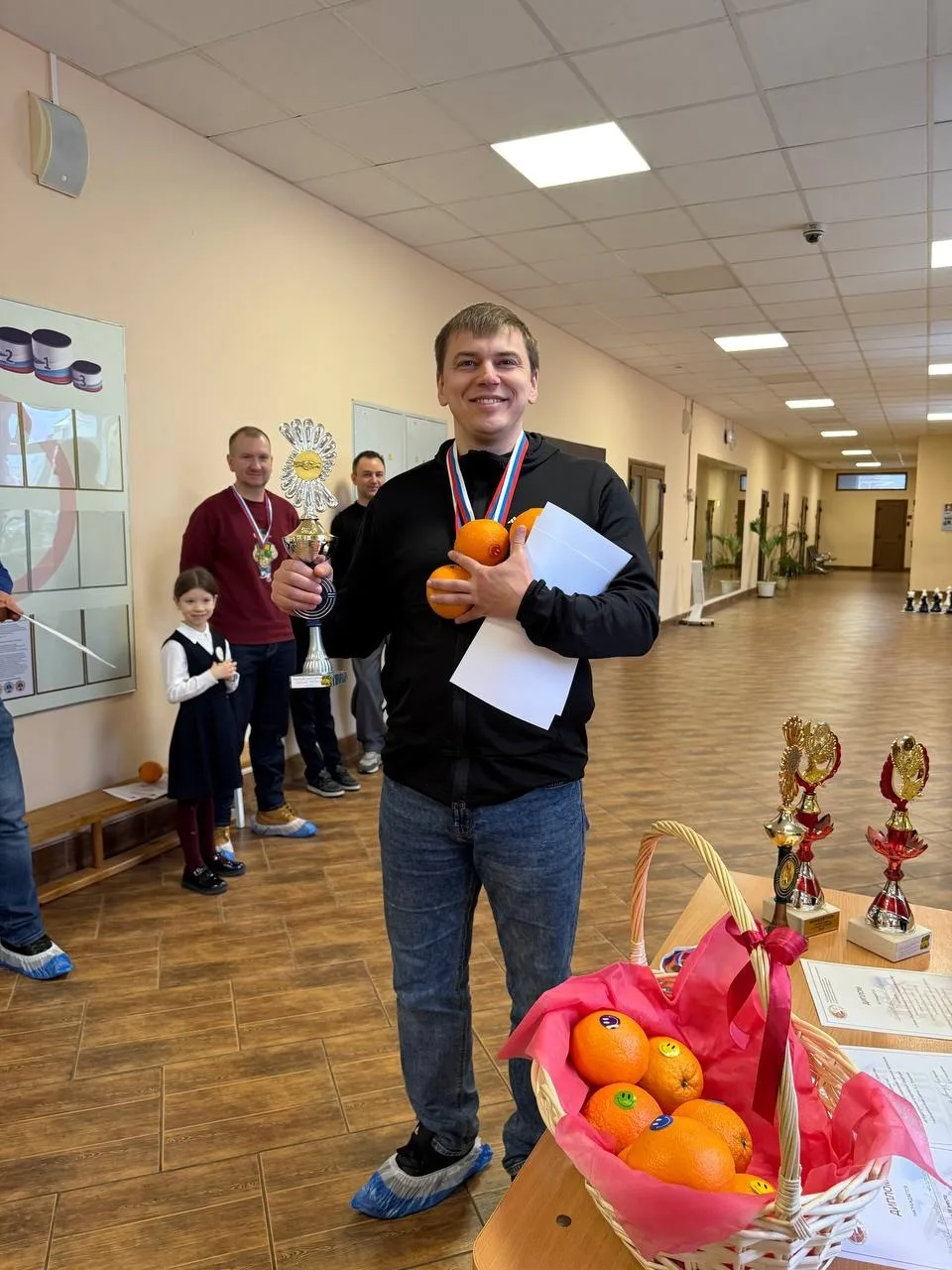 🌟 В тёплой, дружественной обстановке 🏘️ состоялись традиционные школьные состязания спортивного заль