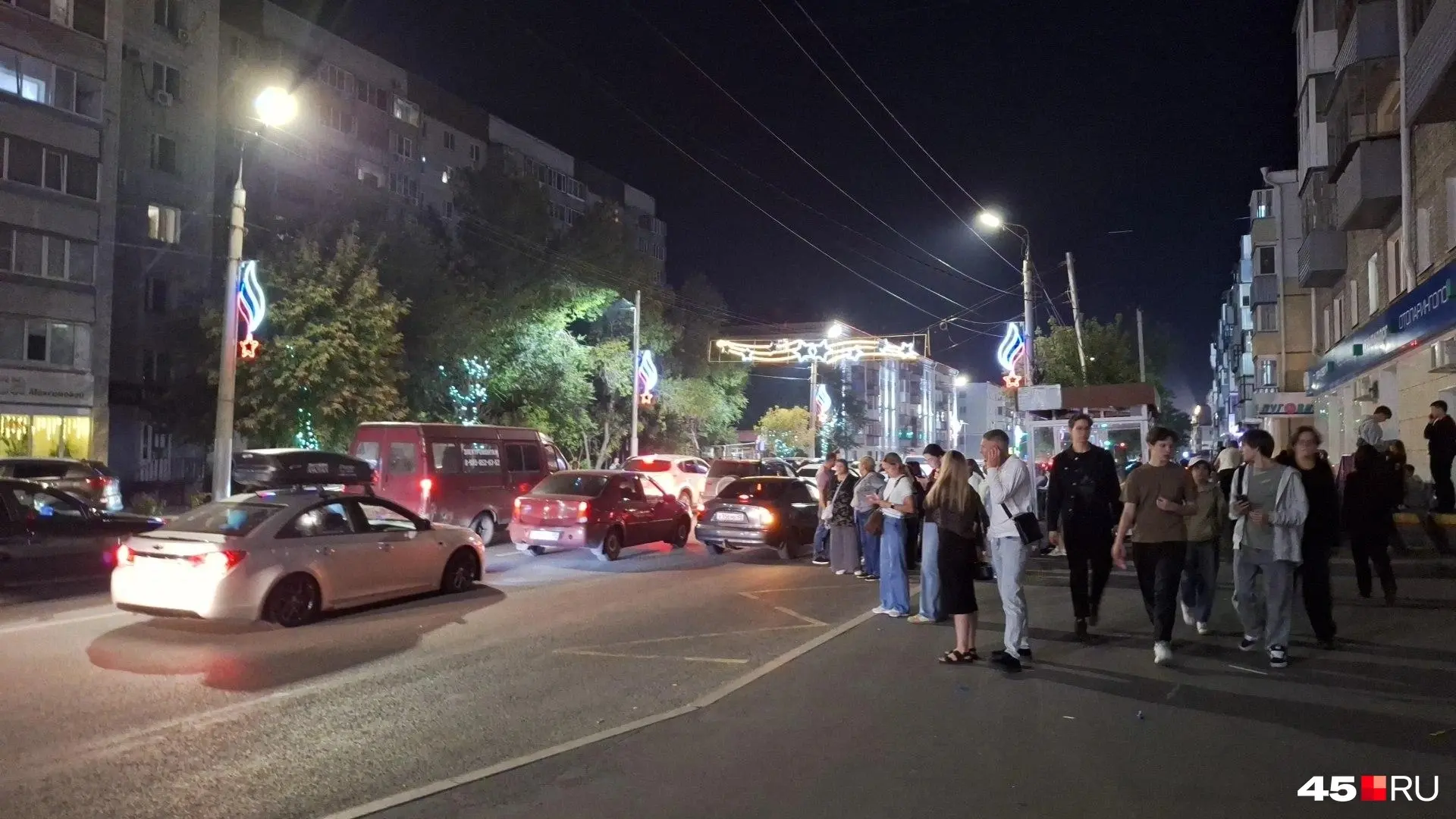 😨 «С площади шли пешком»: курганцы рассказали, как добирались домой после Дня города