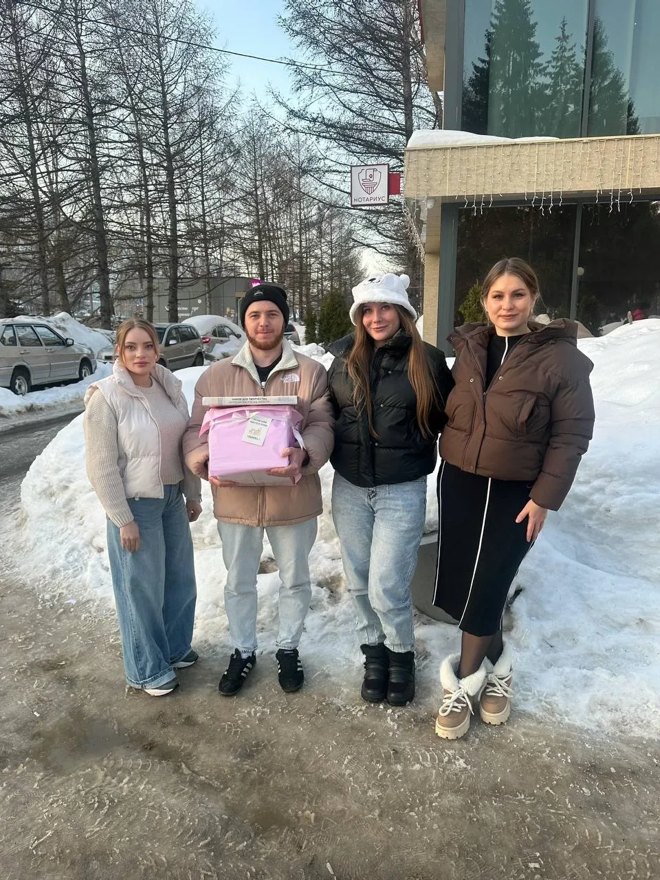 🎉 От всей души поздравляем наших любимых клиентов! 🏡

Вчера состоялась долгожданная сделка — покуп