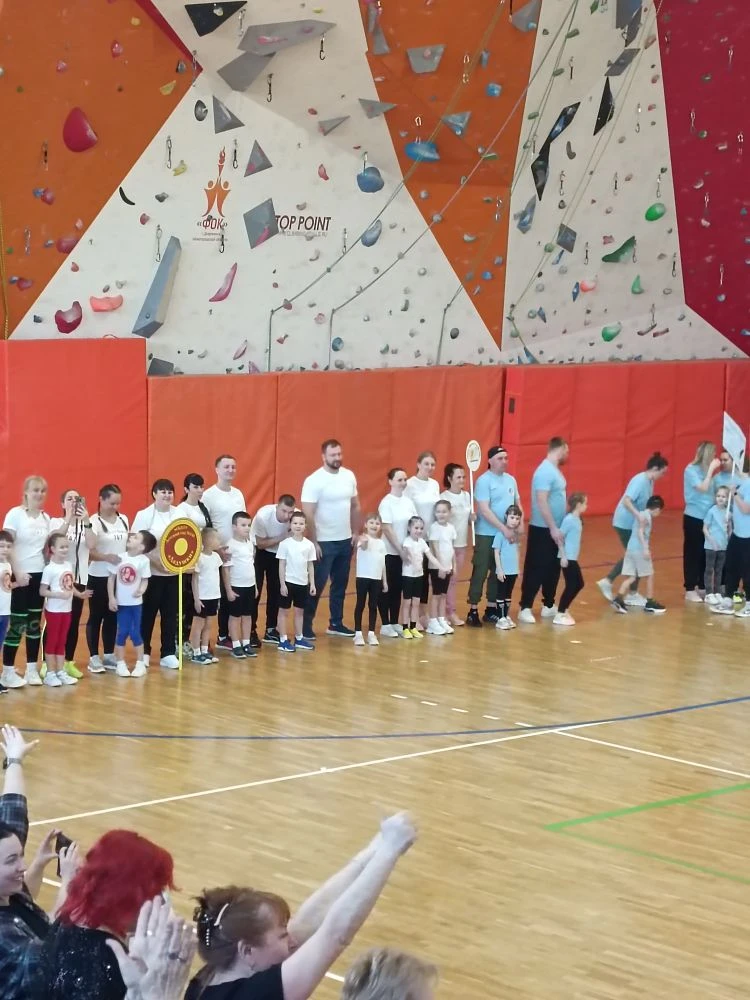 14 марта в ФОК «Ока» прошли спортивные соревнования между командами воспитанников детск...