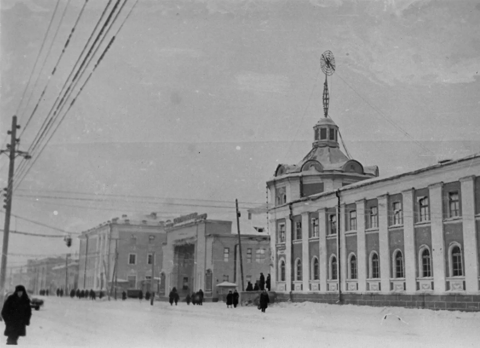 Проспект Ленина в разные годы