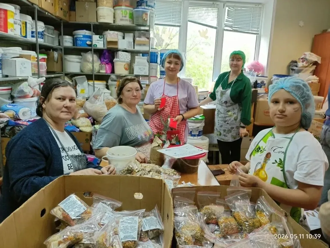 Маленькая команда — большое дело  Новомосковская -САМОВАРОЧКа продолжает свою важную работу. Наканун