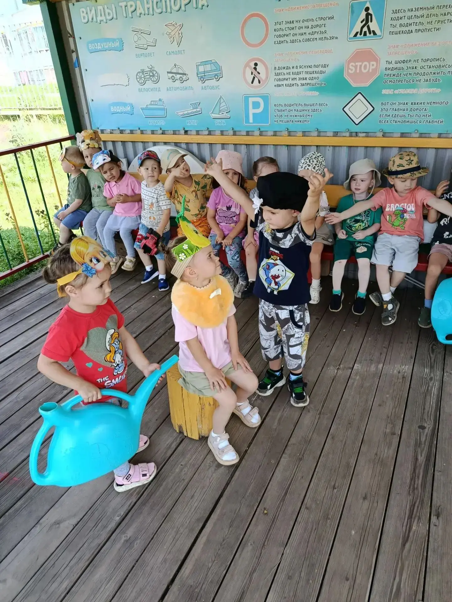 День сказок. Играем в сказку. Малыши групп "Цыплята"и " Кроха"весело, интересно провели сегодня день