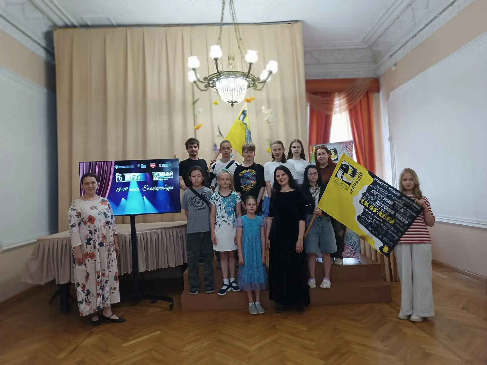 #каникулы30 
На каникулах есть время для театра!
Особенно если в наш город прибыл "Театральный поезд