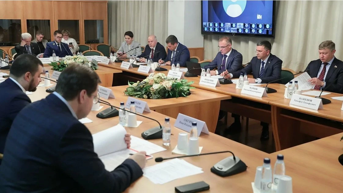 В Государственной Думе продолжается обсуждение поправок к Лесному кодексу

Александр Коган: «Нужно д
