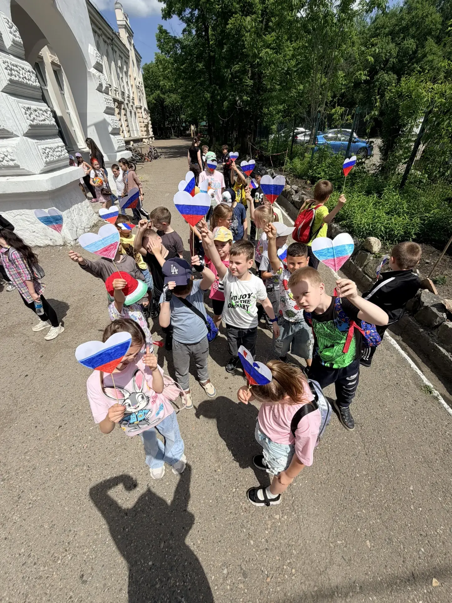 «С любовью к России из детства» ❤️🇷🇺

Сегодня наш парк наполнился особой атмосферой искренности и 