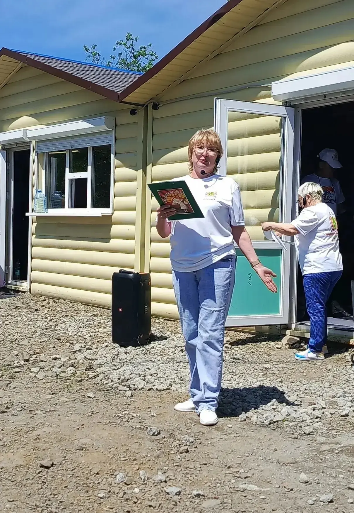 Студия художественного слова «Лотос» порадовала серебряных волонтёров на Рефулёрах: 24 ...