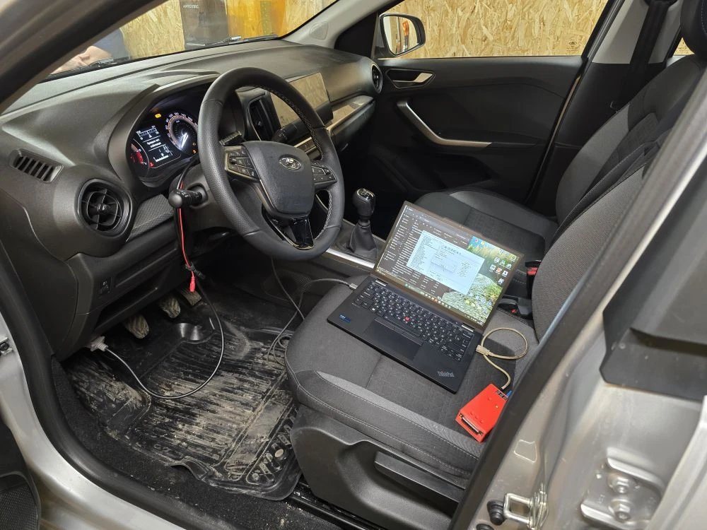 Чип-тюнинг новенькой Lada Iskra  Прошил автомобиль динамичным софтом VestaChip v4.5. Автомобиль полу