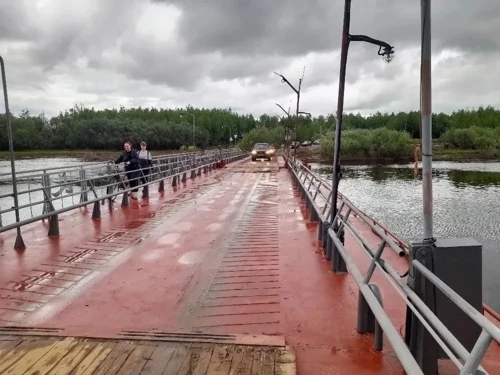 В Сыктывкаре открыли сезонный мост на Заречье