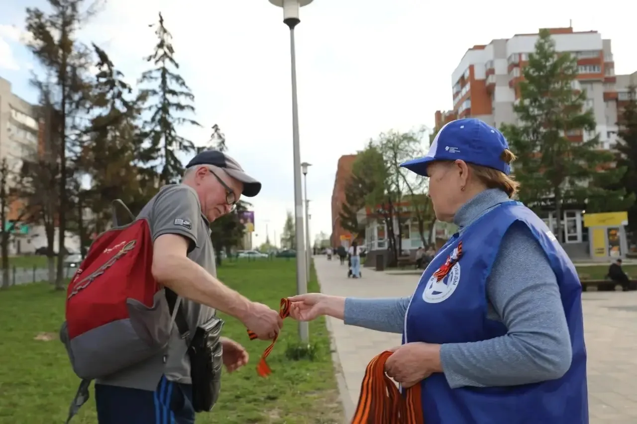 В Чебоксарах продолжается акция «Георгиевская ленточка»  В преддверии Дня Победы в столице Чувашии п