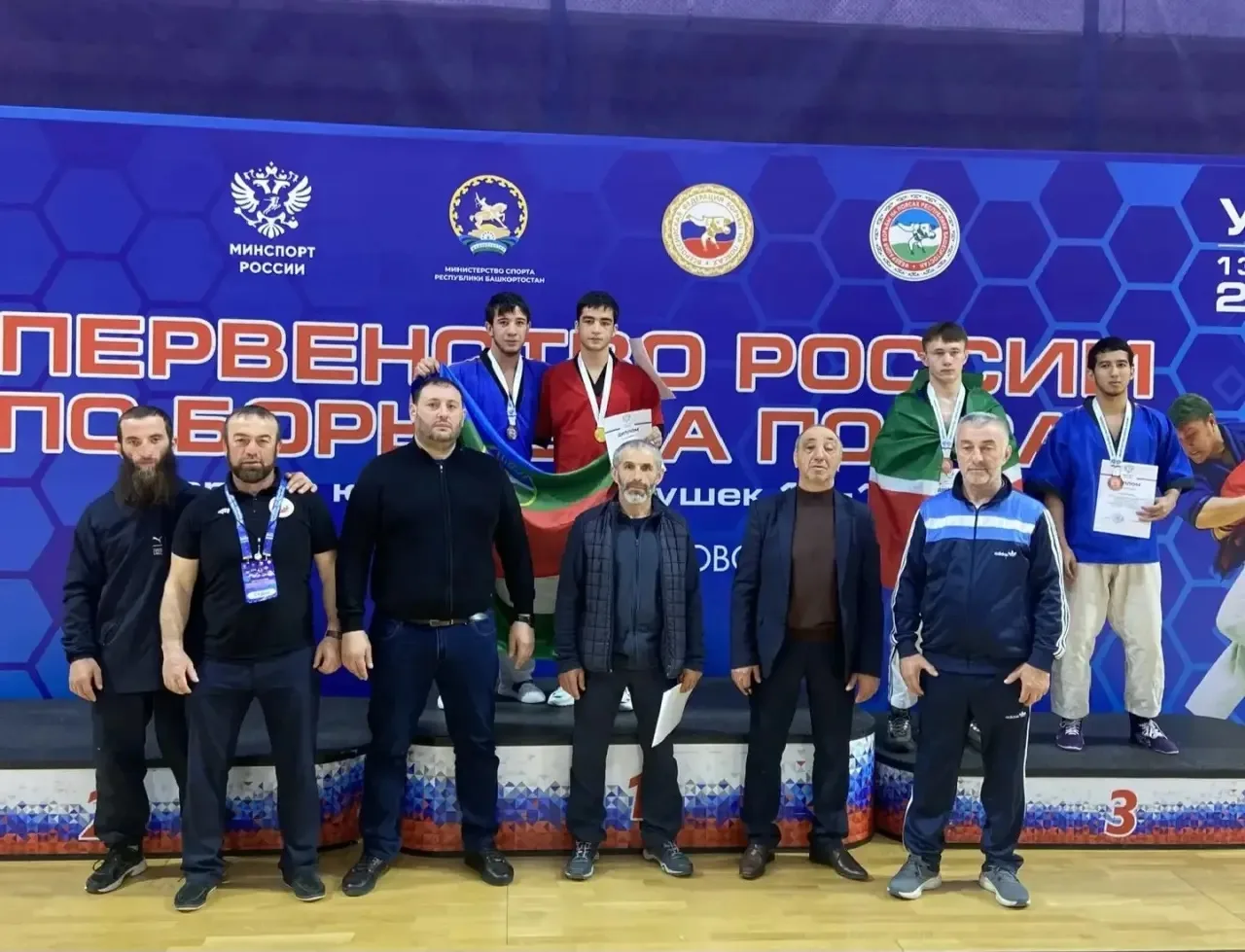 15 медалей и 9 путёвок на первенство мира завоевали борцы на поясах Карачаево-Черкесии на первенстве