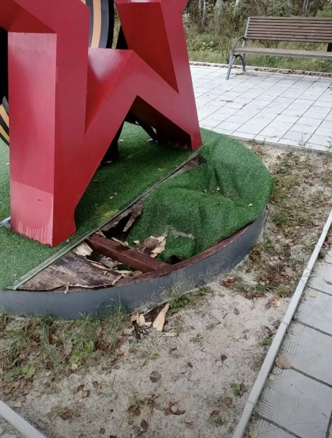 🚫 Вандализм не пройдёт бесследно: за порчу имущества — штрафы!