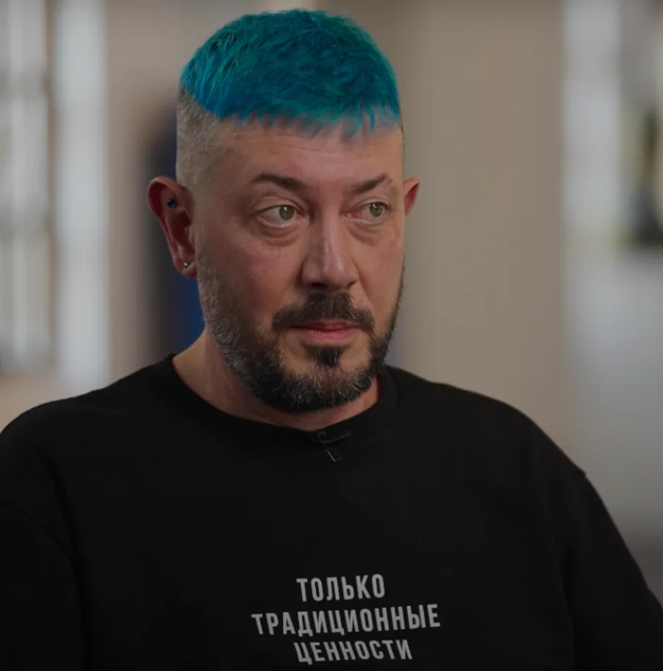 Артемий Лебедев «проклял» покупателей своих квартир в Киеве

Блогер и дизайнер Артемий Лебедев эмоци