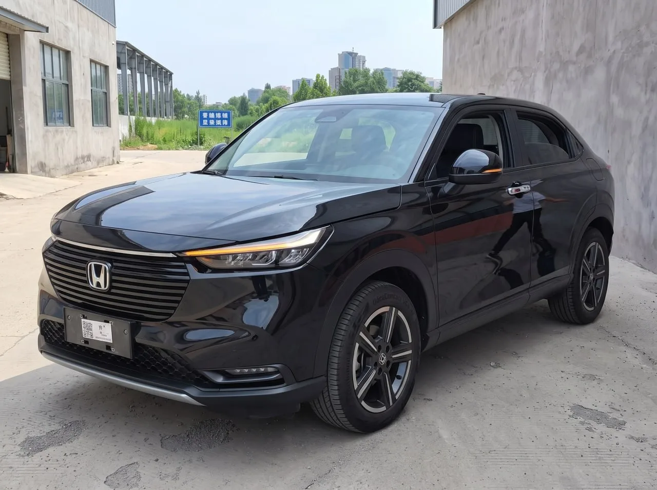 🗣🗣🗣 Купили в Китае🇨🇳 Honda Vezel для Екатерины!

🏎 Honda Vezel
⏺2023 год;
⏺Пробег 25 000 км;
⏺