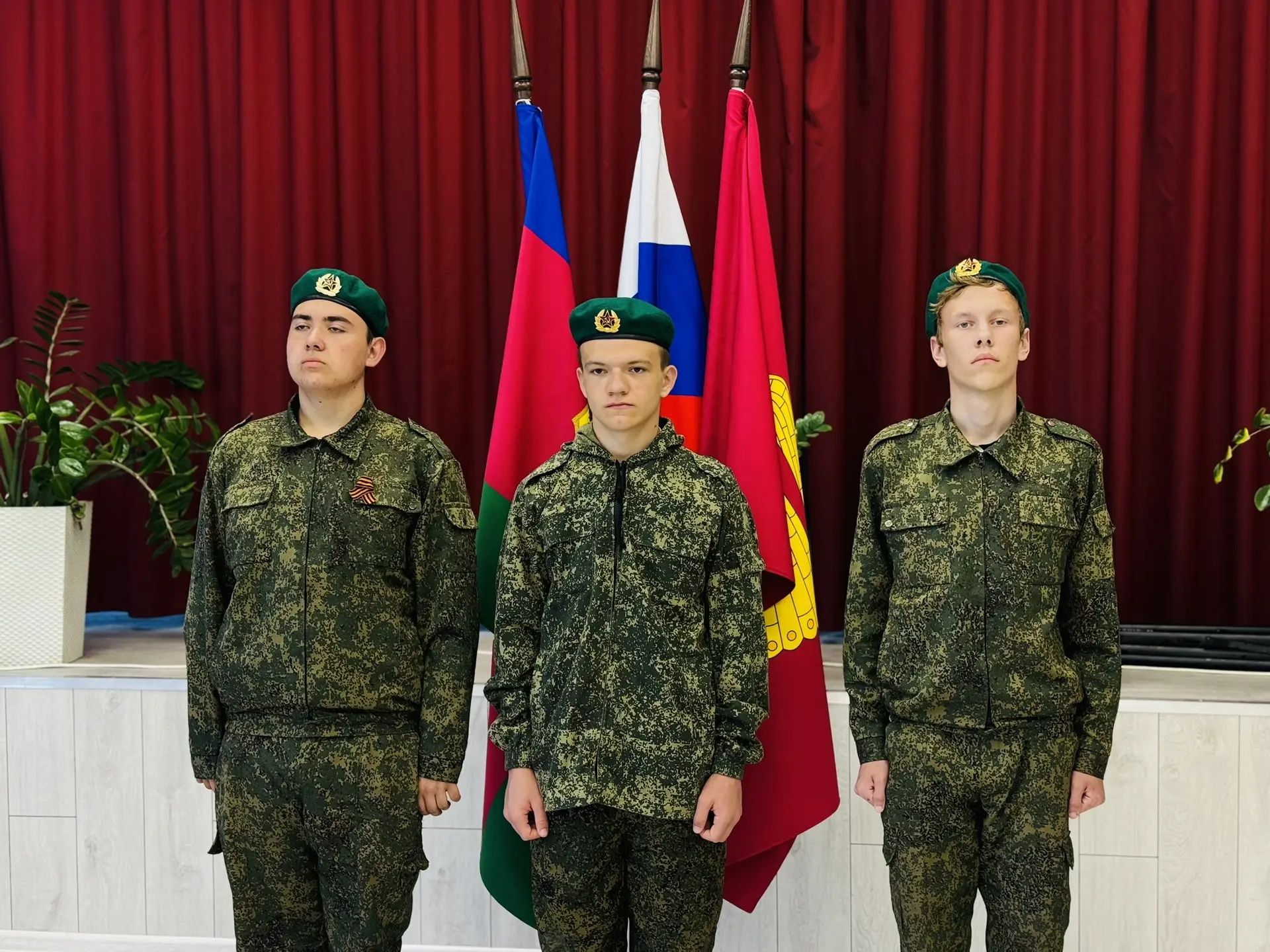 🇷🇺 Новая неделя в Кореновском политехе: гимны и награды

❤️Учебная неделя в Кореновском политехнич