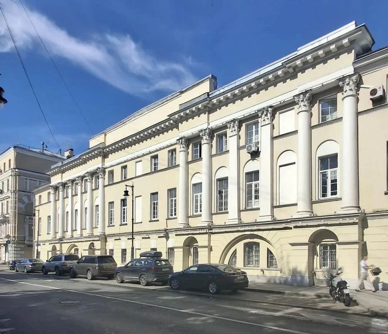 🏛️ По какому адресу в XIX веке располагался кабинет московского брандмайора, а сейчас ...