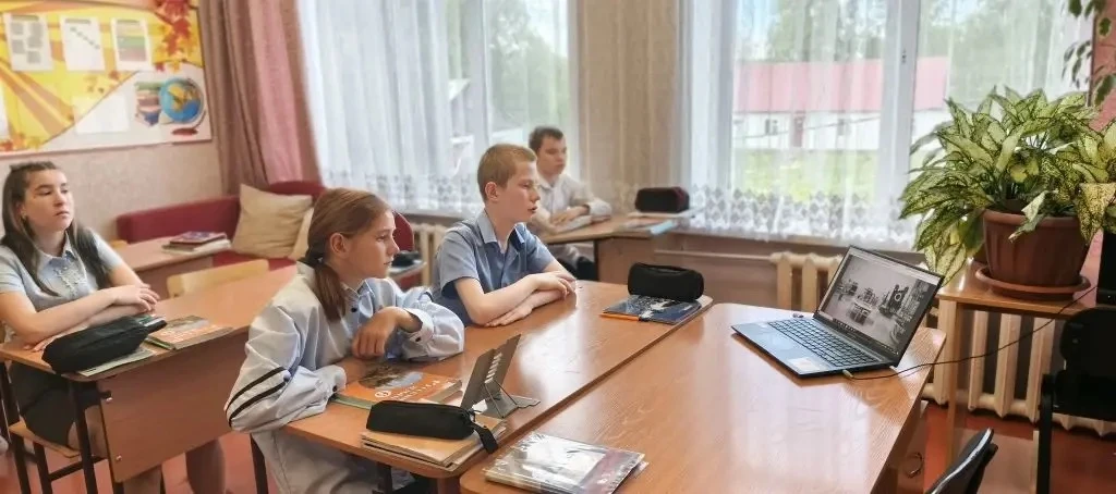 📢18 мая в нашей школе прошло занятие из цикла "Разговоры о важном" по теме "Ценности, ...