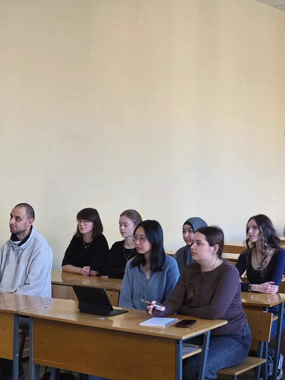 📖 Для студентов института дефектологического образования и реабилитации прошла лекция о выявлении де