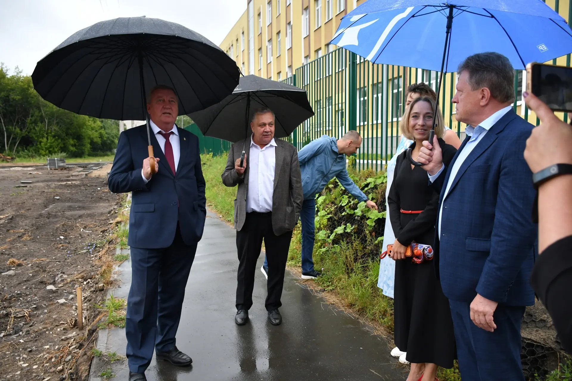 Продолжается благоустройство общественного пространства у Лицея ядерных технологий