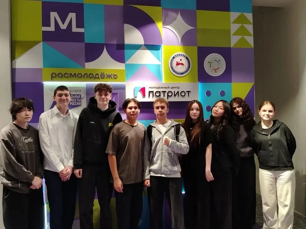 🎉 По итогам патриотического марафона «Жить во славу Отечества» команда СОШ №13 заняла 3 место! 🤩🥳  📝